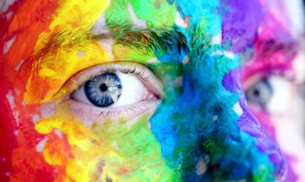 "Sevdiğiniz Renk Gerçekte Yok: Zihnin Yaratımı"