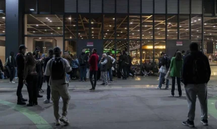 İspanyadaki Elektrik Kesintisine Meydan Okuyan Tek Telefonlar